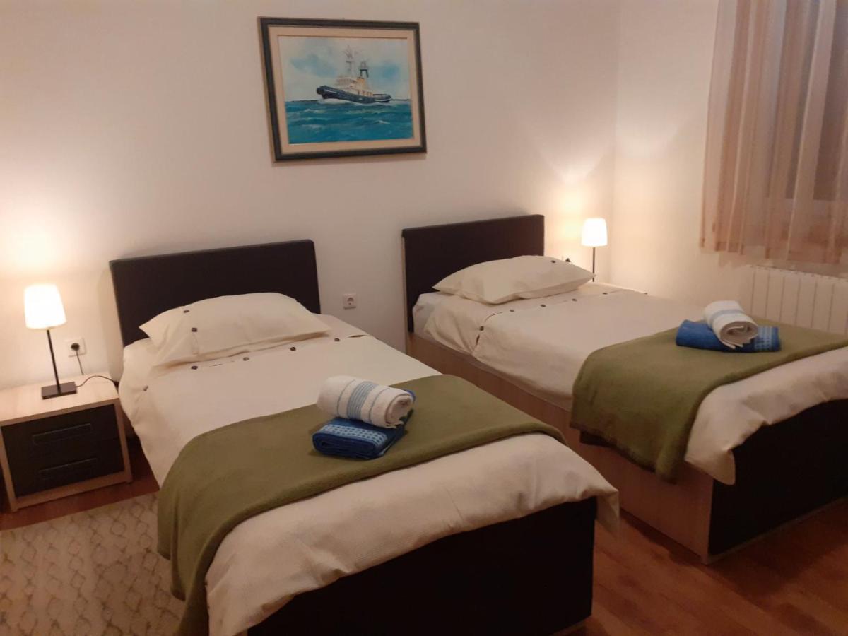 Apartman Dani Drazice Eksteriør billede